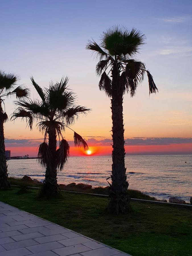 Gemuetliche Ferienwohnung In Torrevieja Ca100M Vom Strand Playa Del Cura Entfernt Εξωτερικό φωτογραφία