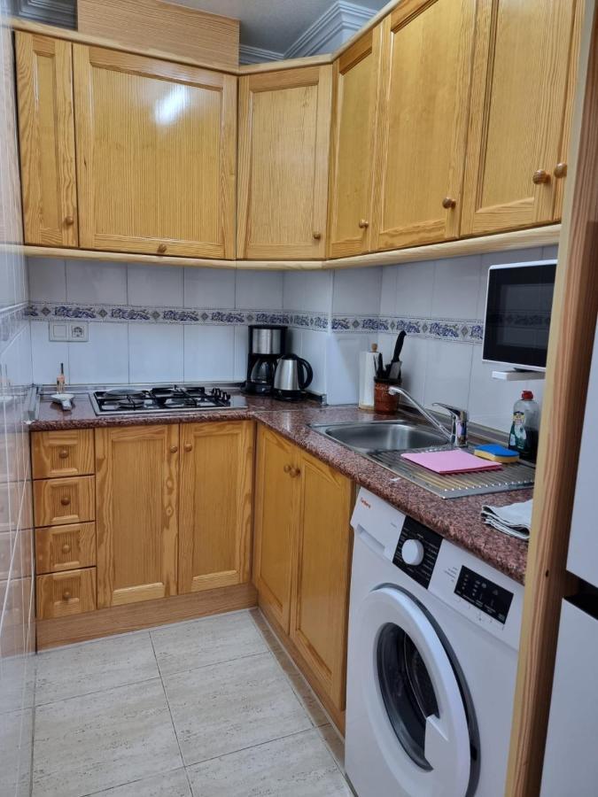Gemuetliche Ferienwohnung In Torrevieja Ca100M Vom Strand Playa Del Cura Entfernt Εξωτερικό φωτογραφία